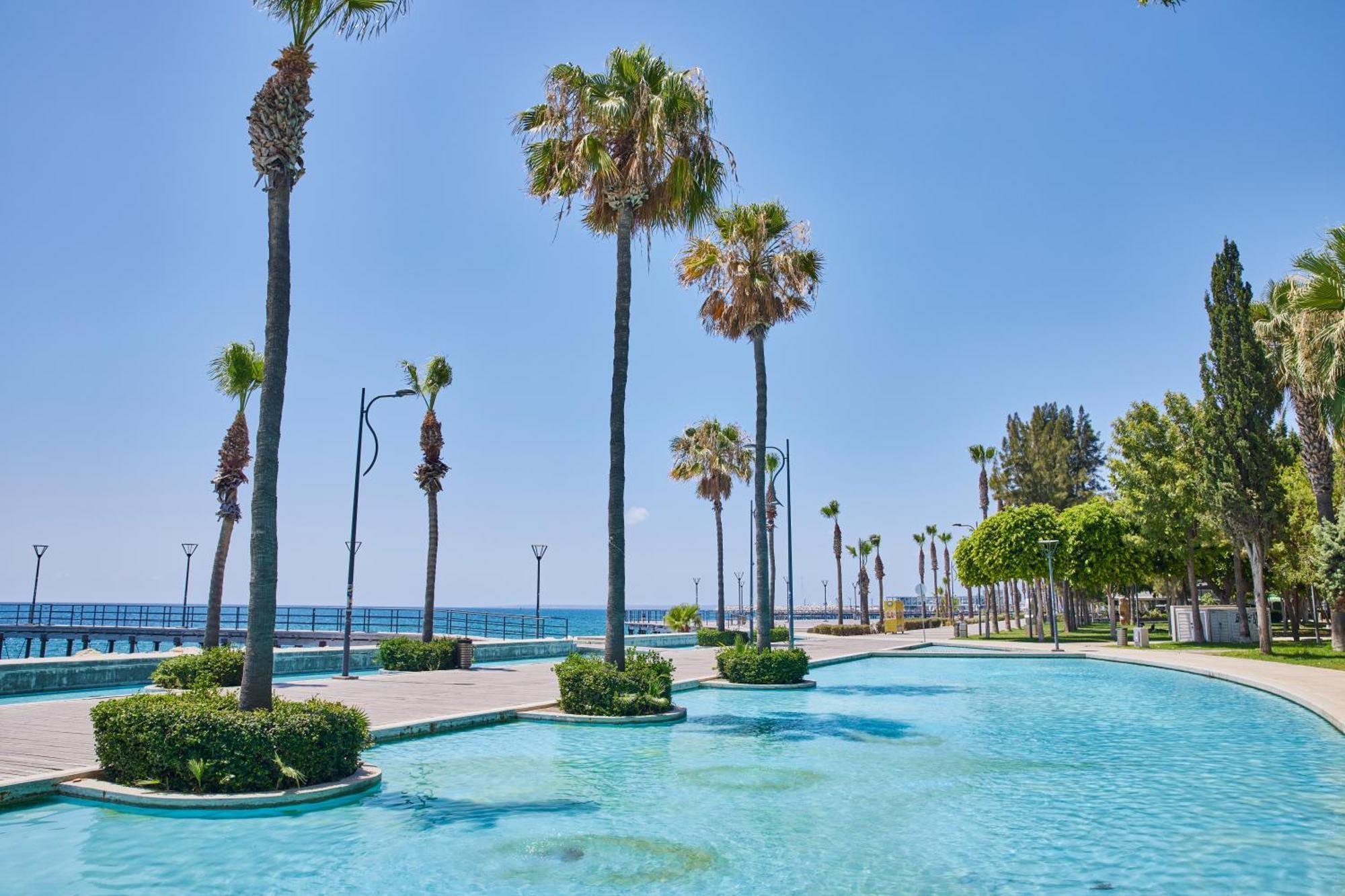 White City Limassol (Adults Only) Bagian luar foto