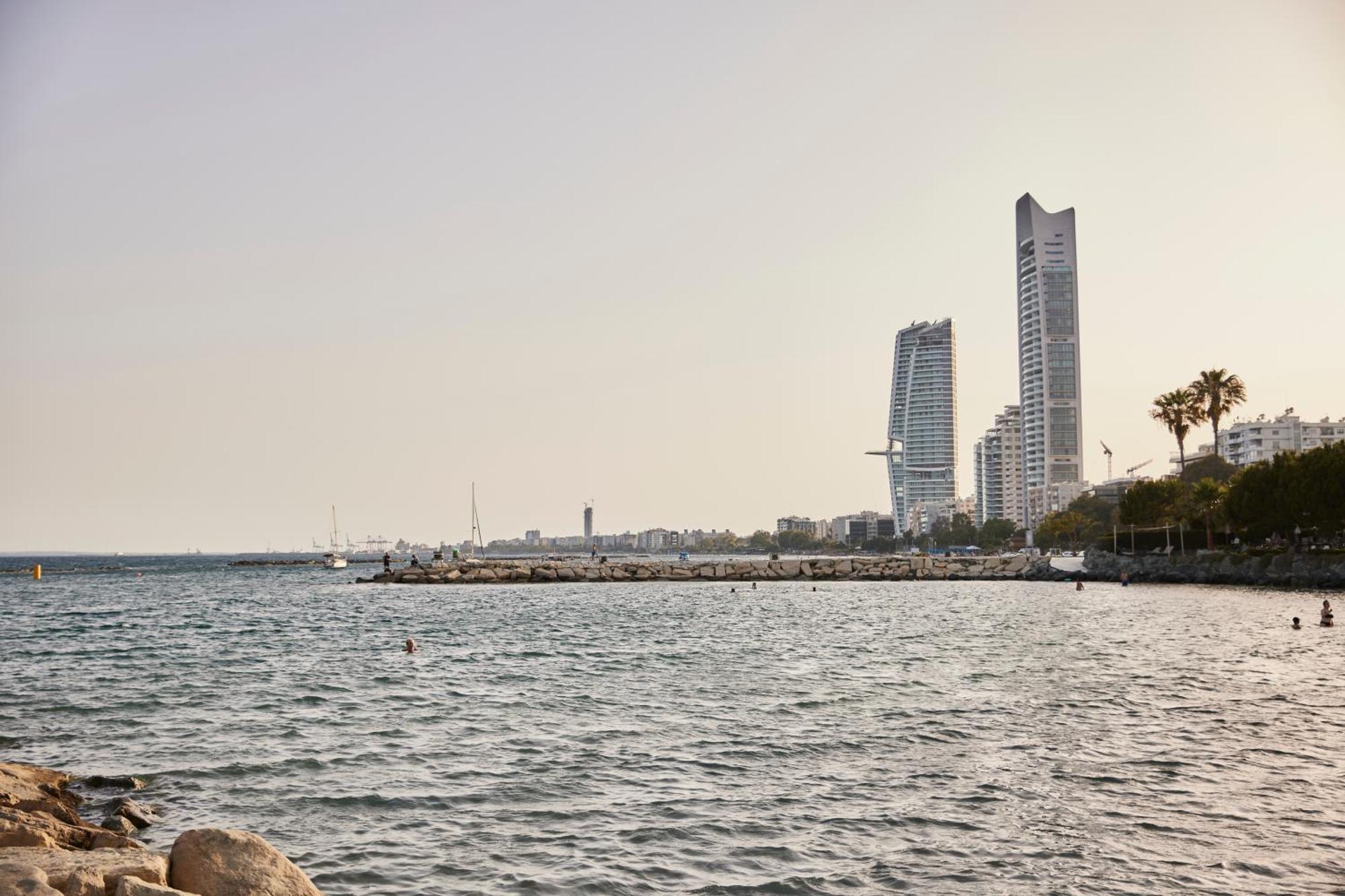 White City Limassol (Adults Only) Bagian luar foto